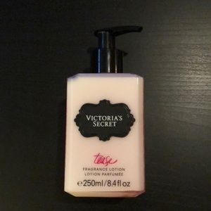 Victoria’s Secret Tease lotion. Brand new.